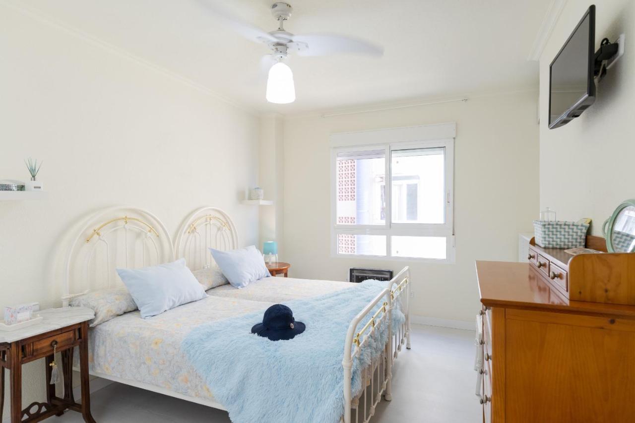 Sunday Lights By Fidalsa Apartment Torrevieja Bagian luar foto